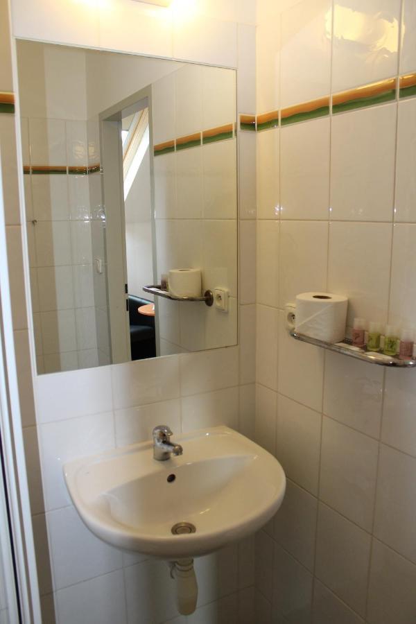 Ubytovani Na Spejcharu, Zelevcice Slaný Exterior foto